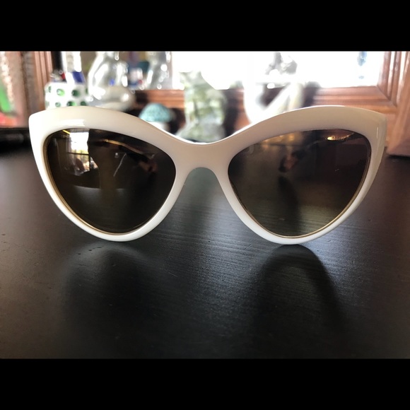 Miu Miu Ivory cat eyed sunglasses main image 6
